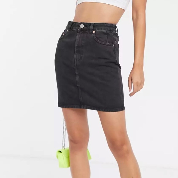BUNDLE SALE 🍓 ASOS Black Denim Skirt 🍓 - Picture 5 of 6
